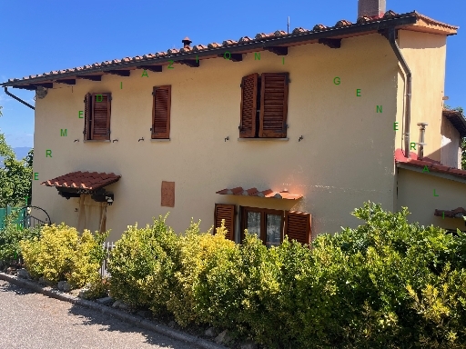 casa indipendente in vendita a Vicchio in zona Cistio