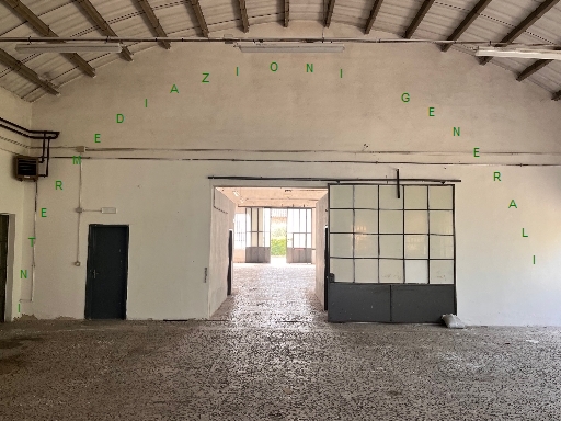 Capannone in vendita a Vicchio