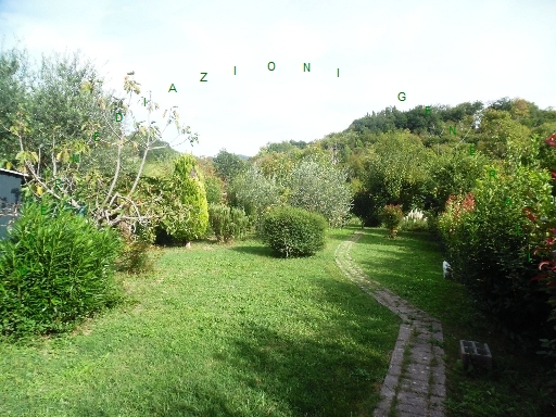 Villa con giardino a Borgo San Lorenzo