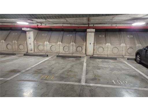 Posto auto coperto in affitto, Firenze piazza santa maria novella-piazza ognissanti