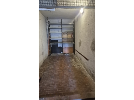Box/Garage 11mq in affitto, Scandicci centro