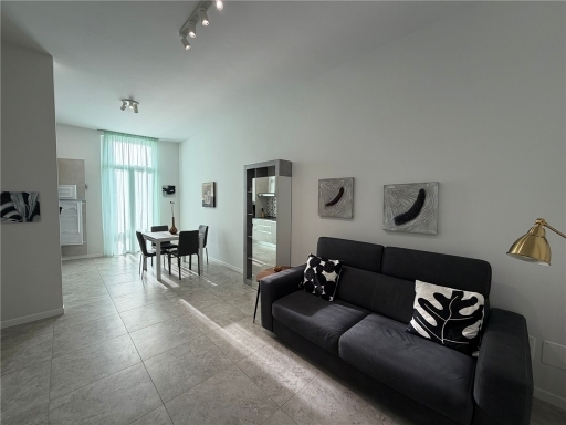 Bilocale in affitto, Firenze ponte a greve