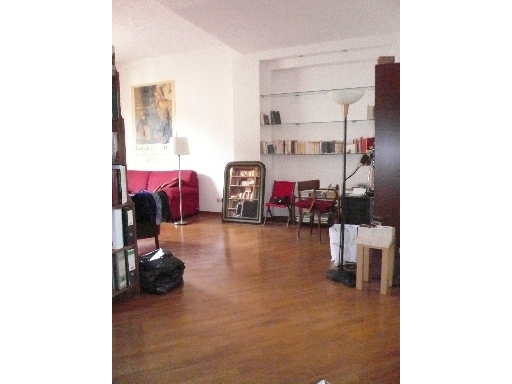 Quadrilocale in affitto, Firenze cure