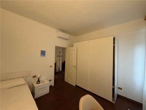 Appartamento con terrazzo, Firenze soffiano