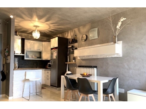 Bilocale in vendita a Carmignano