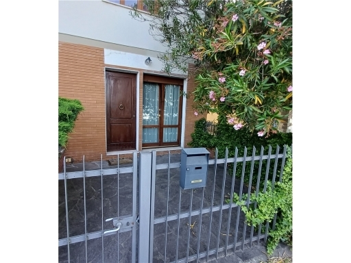 Trilocale con giardino, Scandicci casellina