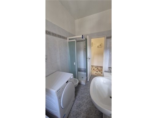 Trilocale in affitto, Scandicci centro