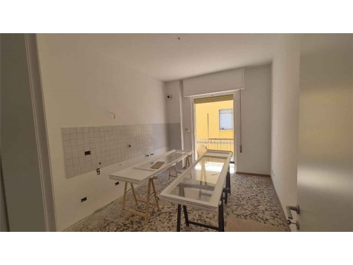 Trilocale in vendita, Scandicci centro