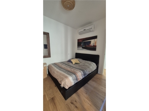 Bilocale con terrazzo, Scandicci centro