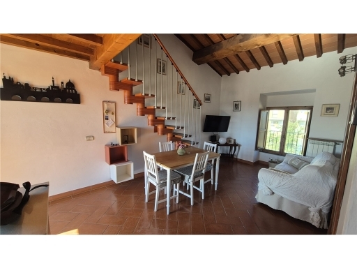 Trilocale con terrazzo, Firenze redi-circondaria