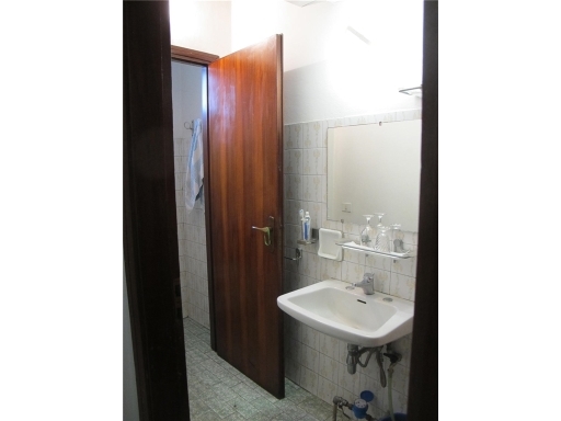 Negozio in affitto, Firenze talenti-sansovino