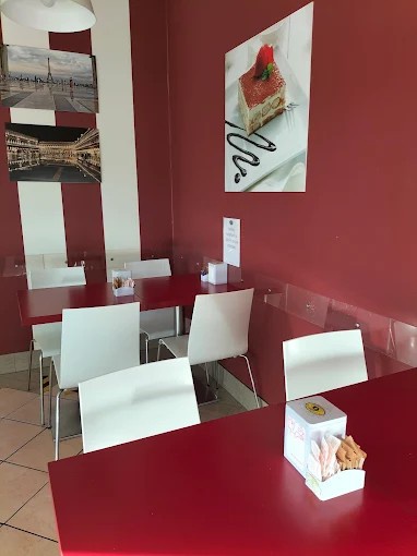 Locale commerciale in vendita in via mirabello, Pavia