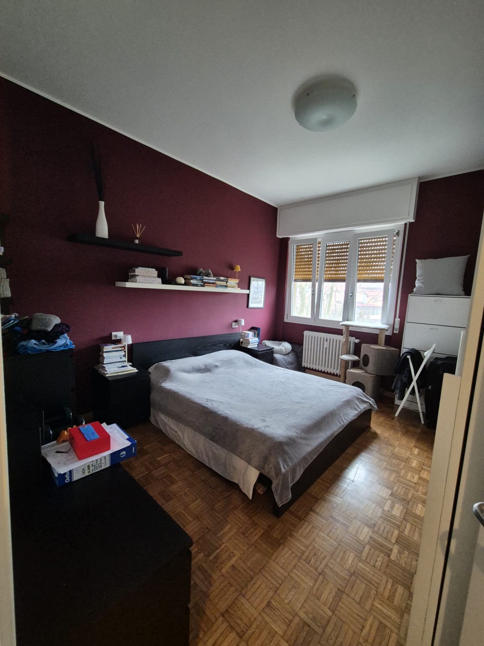 Trilocale con box in piazza addobbati, Pavia