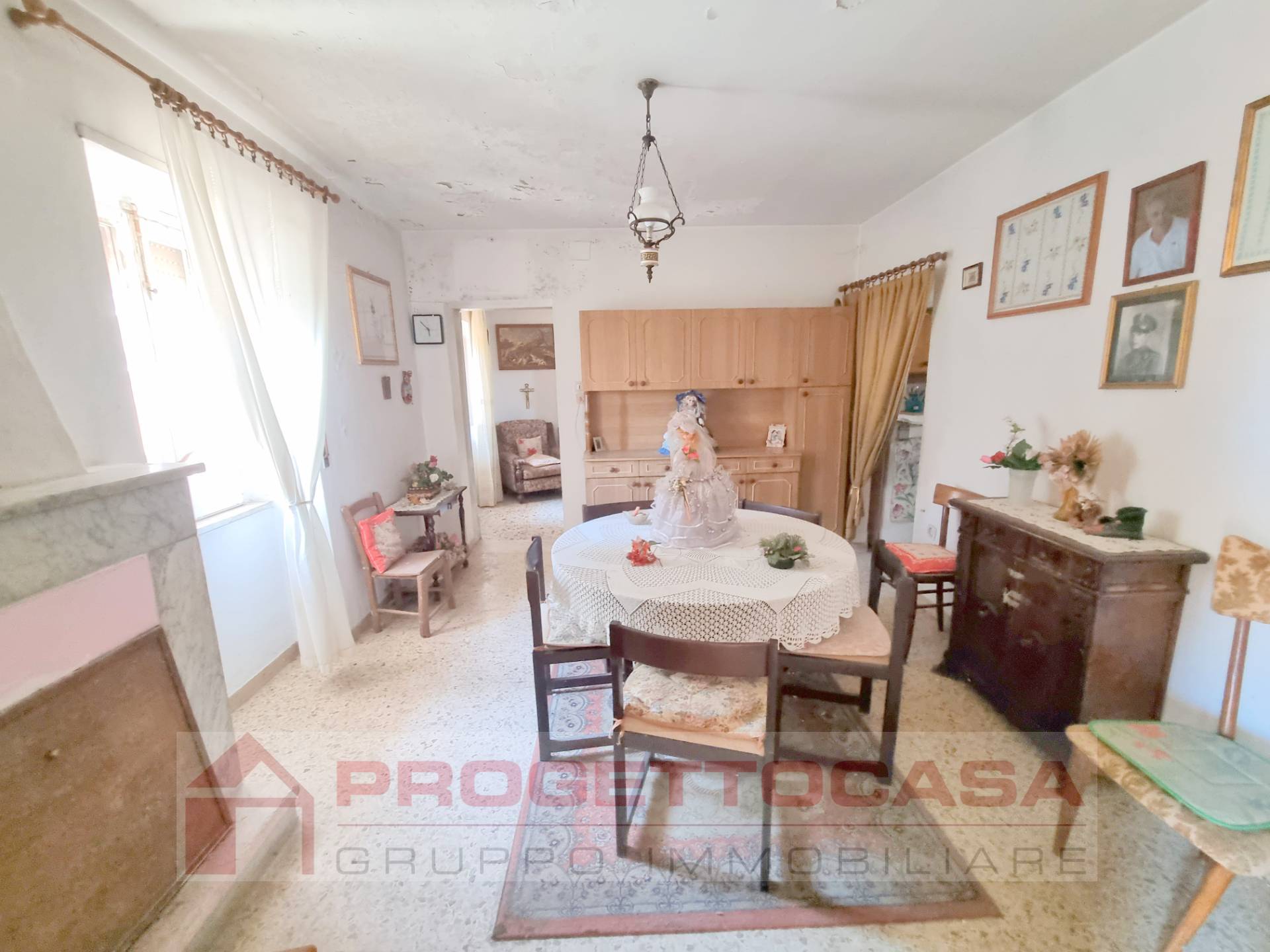 Casa cielo-terra in vendita a Monsampolo del Tronto