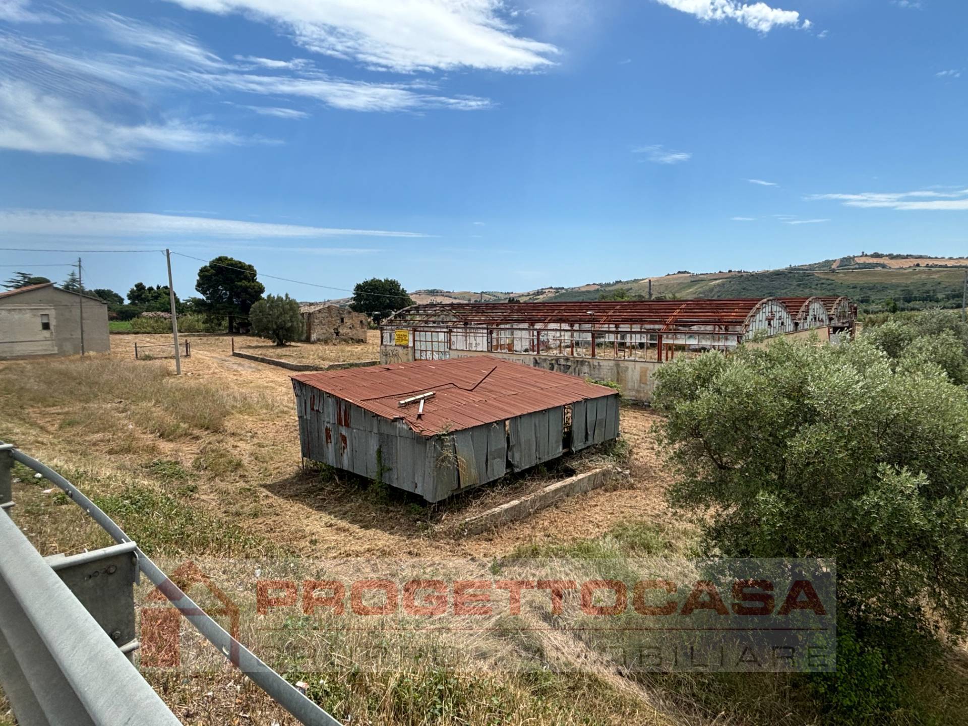 Terreno Art.le/Comm.le/Ind.le in vendita a Giulianova