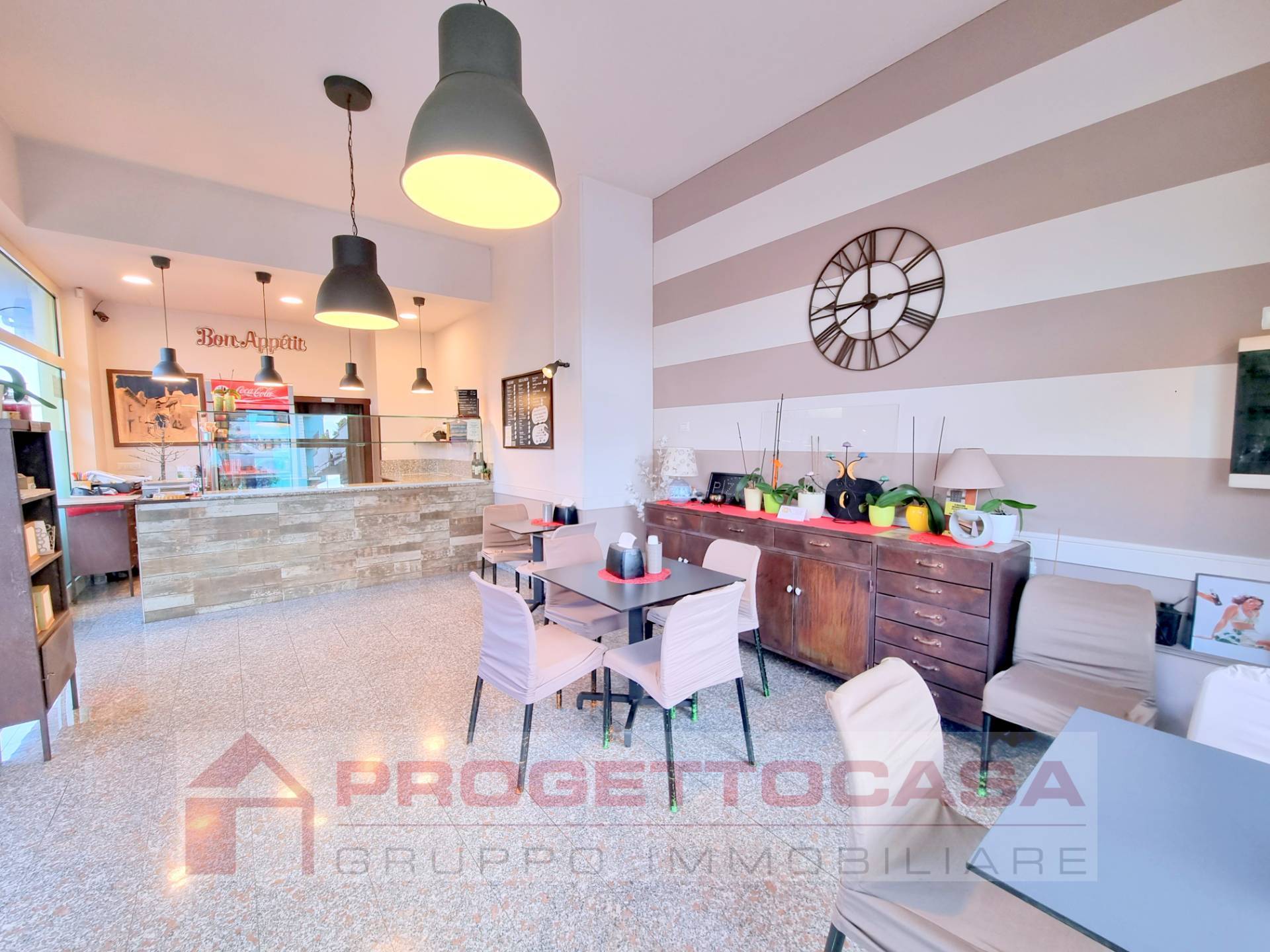 Attivit Commerciale in vendita a Monteprandone, CENTOBUCHI - SOTTO SALARIA