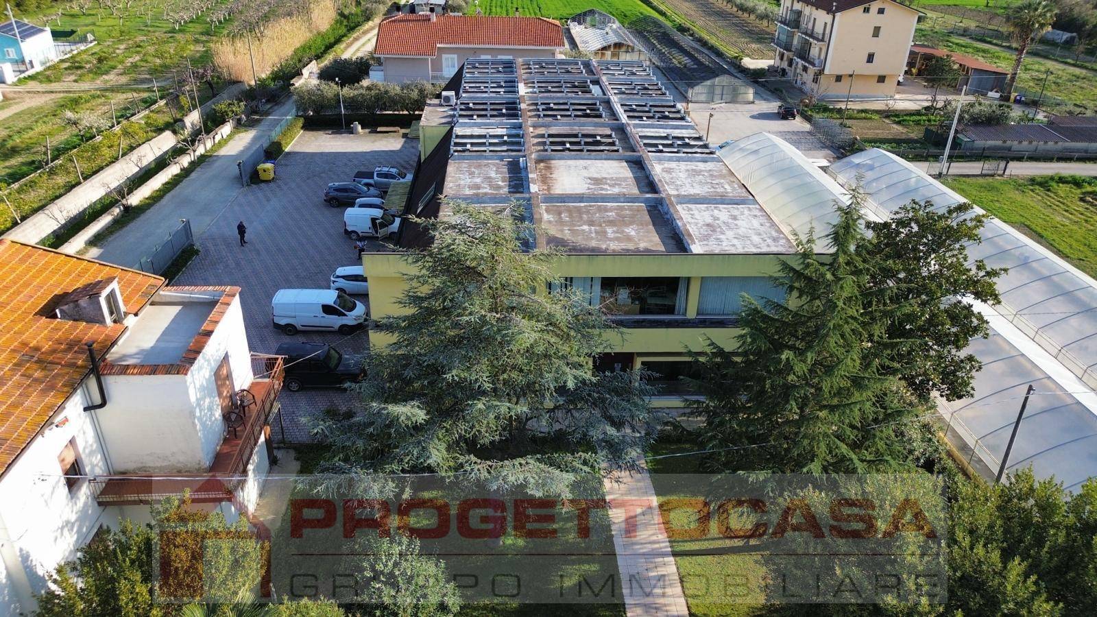 Capannone Industriale/Artigianale in vendita a Monteprandone, CENTOBUCHI - SOTTO SALARIA