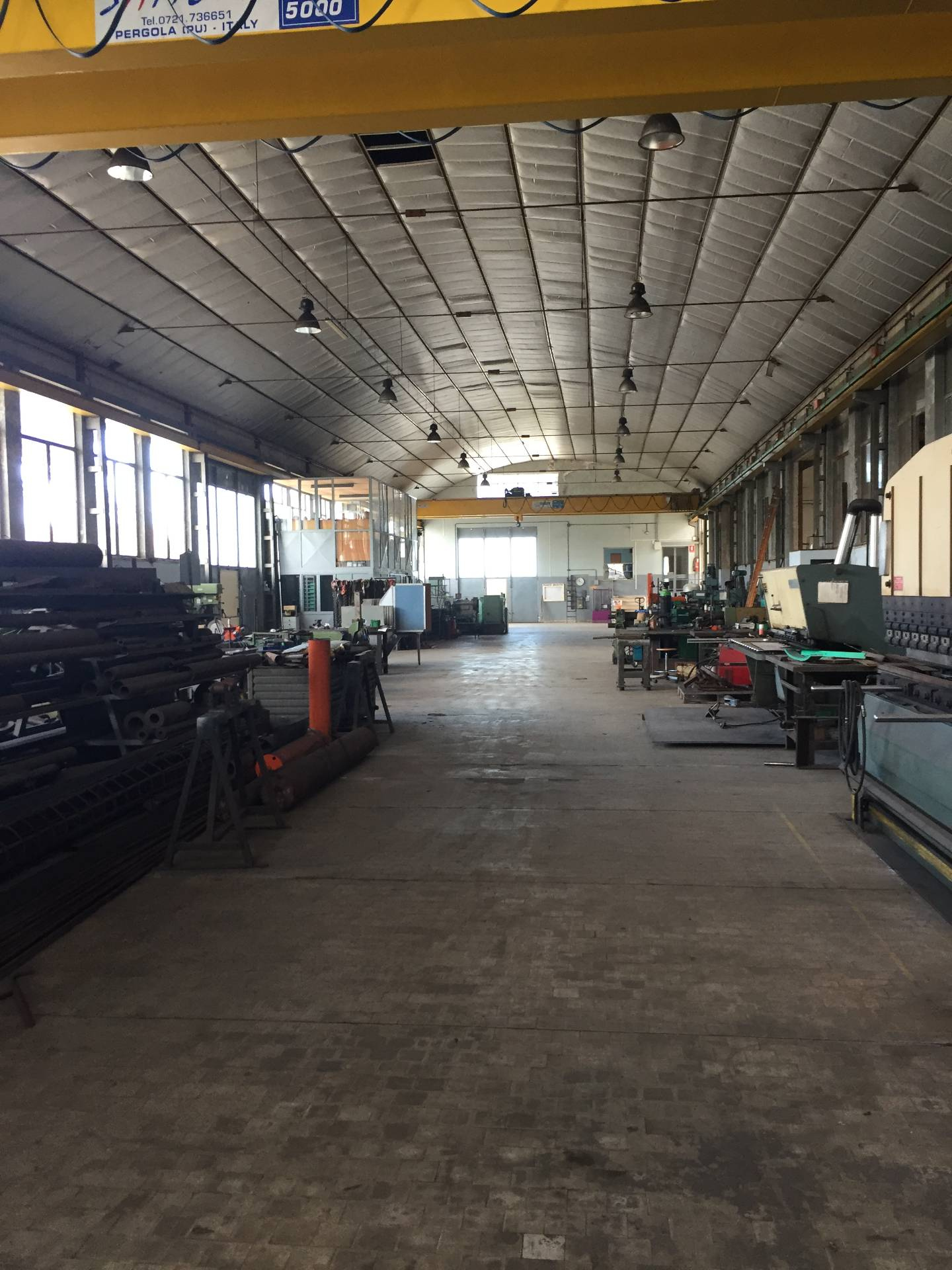 Capannone Industriale/Artigianale in vendita a Martinsicuro