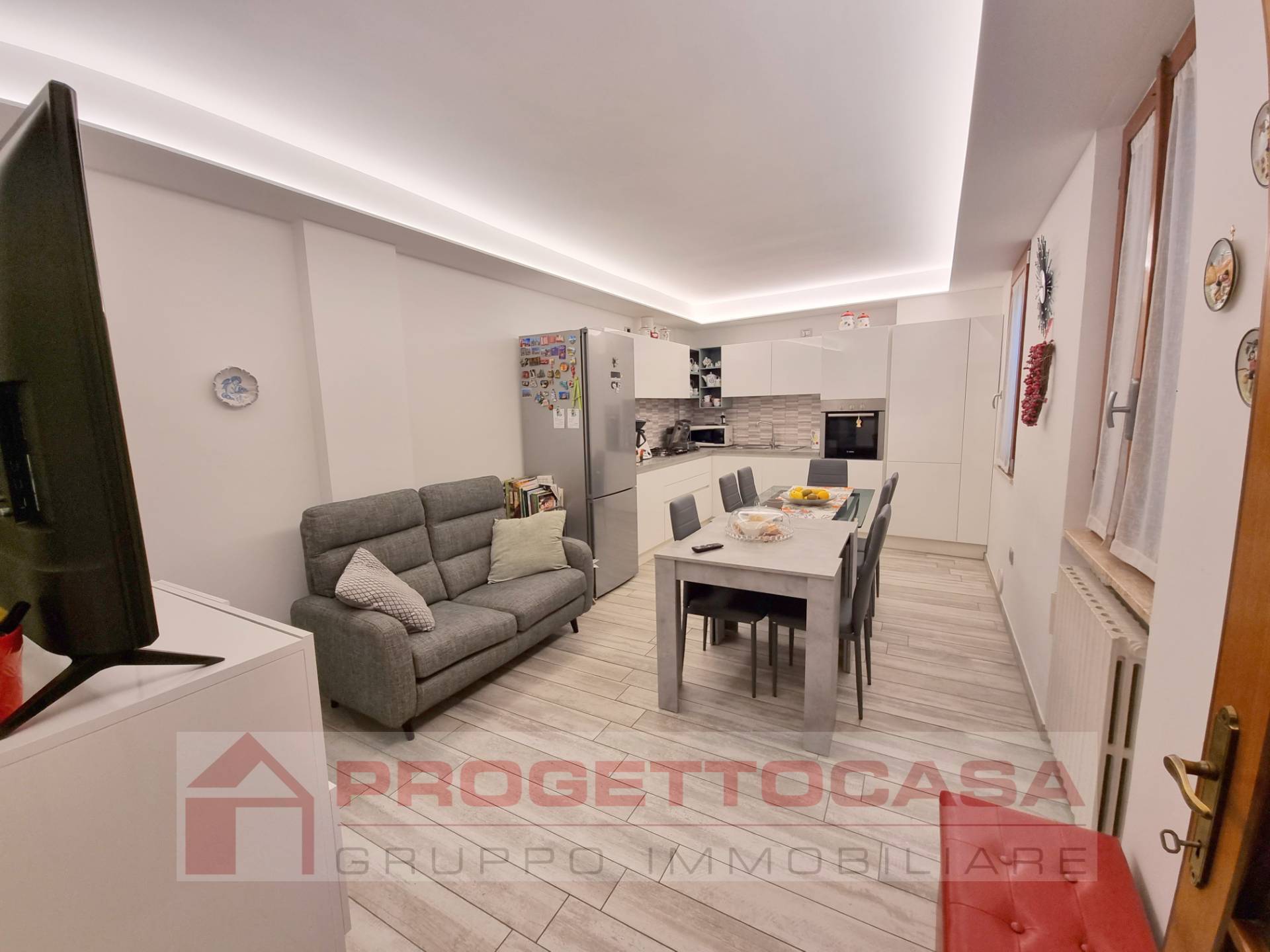 Casa cielo-terra in vendita a Appignano del Tronto