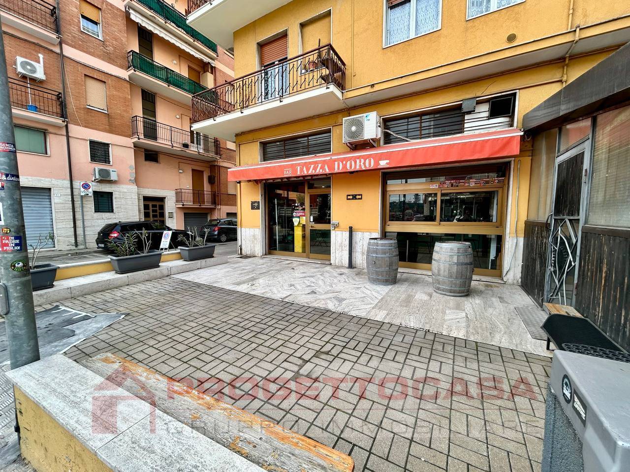 Bar in vendita a San Benedetto del Tronto, PORTO D'ASCOLI - RESIDENZIALE (TRA SS16 E FERROVIA)