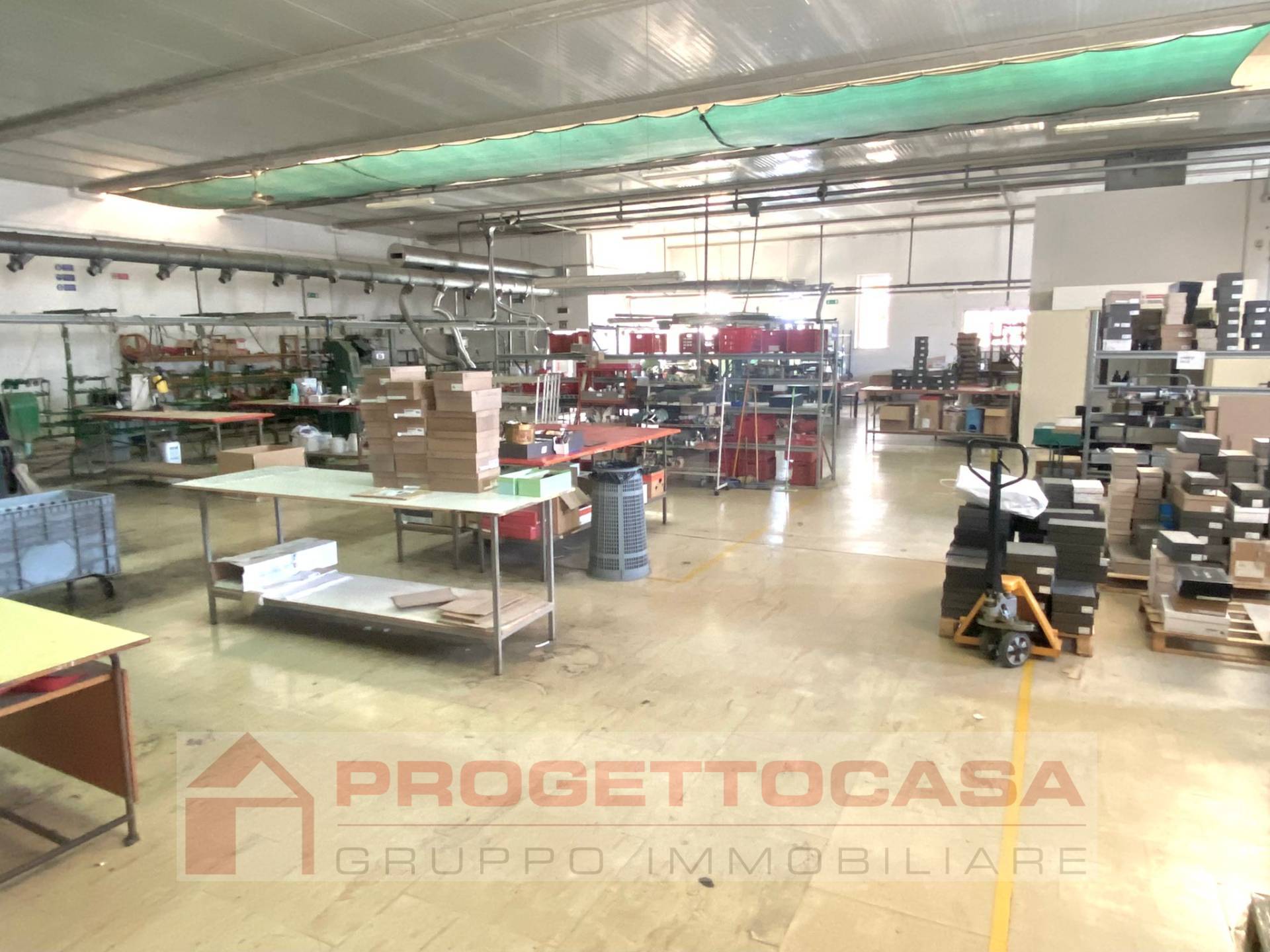 Capannone Industriale/Artigianale in affitto a Grottammare, VAL TESINO