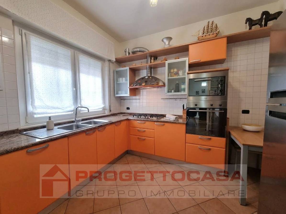 Appartamento in vendita a Monteprandone, CENTOBUCHI - SOTTO SALARIA