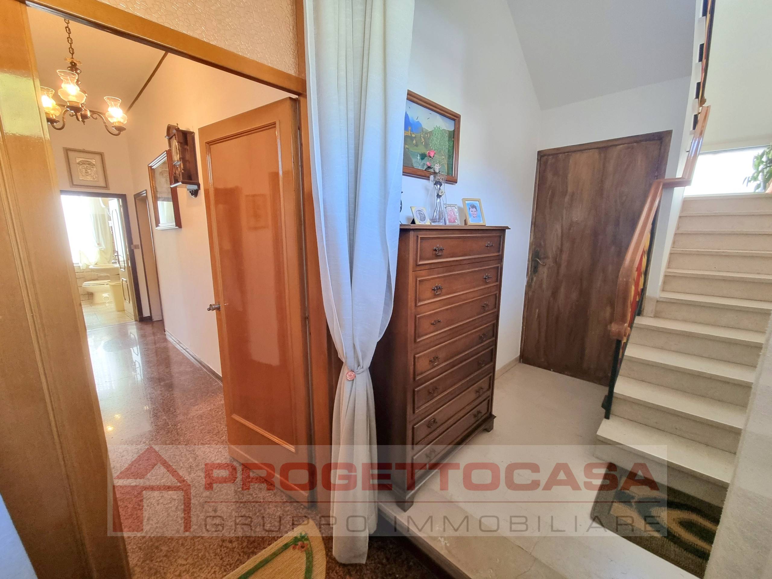 Casa indipendente in vendita a Colli del Tronto