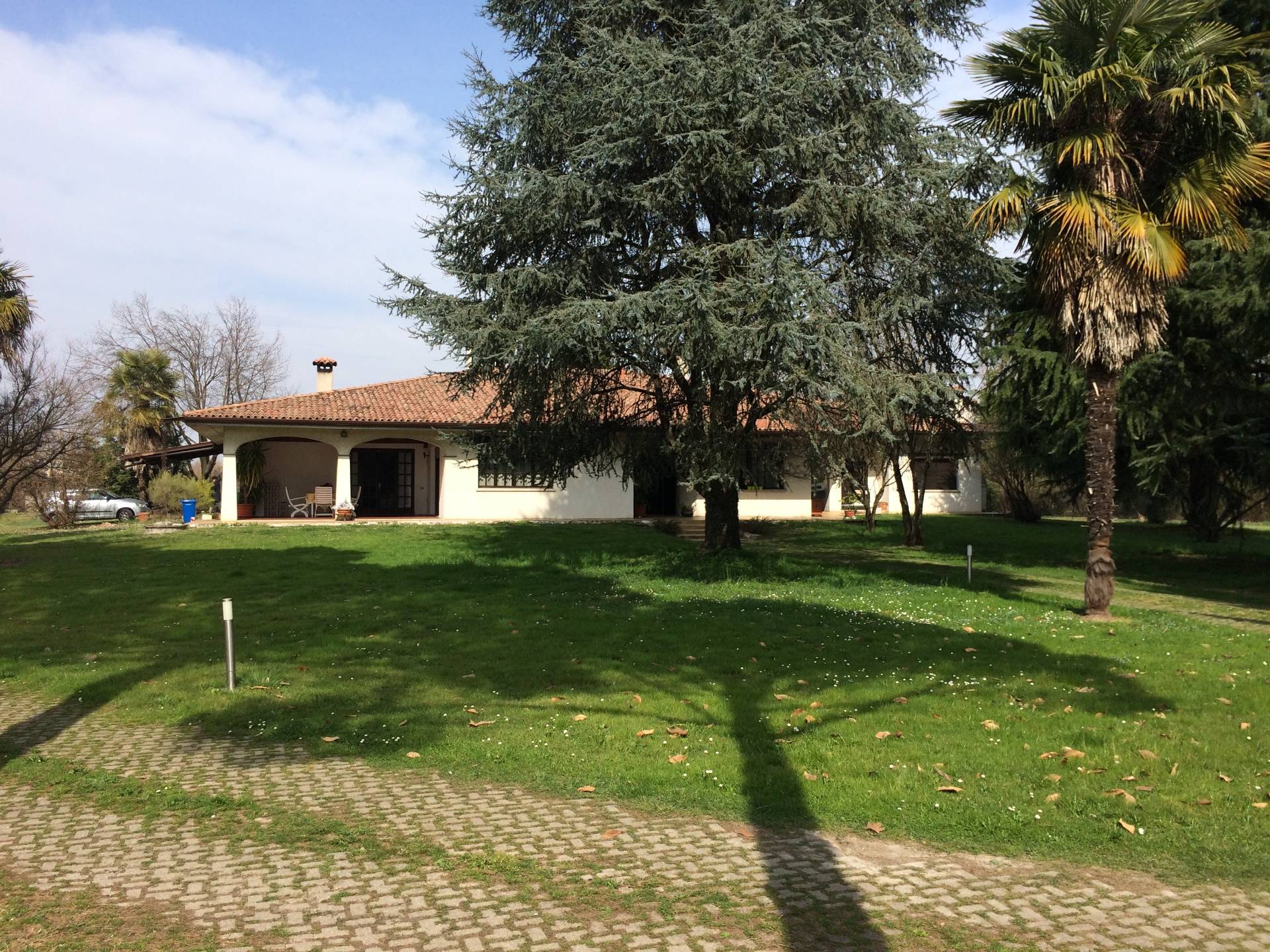Villa con posto auto scoperto Treviso c del galletto