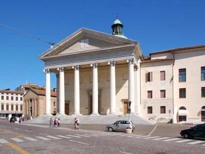 Negozio in vendita, Treviso centro storico
