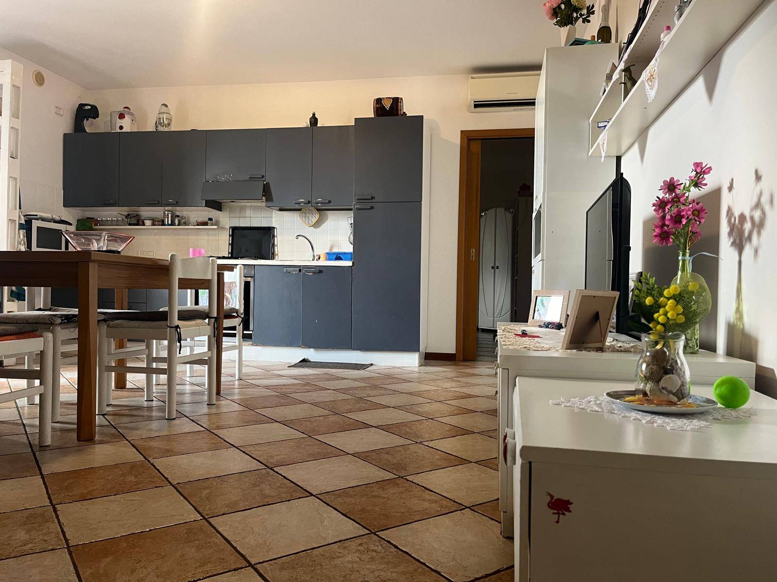 2 Camere in vendita a Giavera del Montello