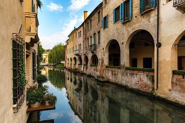 2 Camere in vendita a Treviso, Centro storico