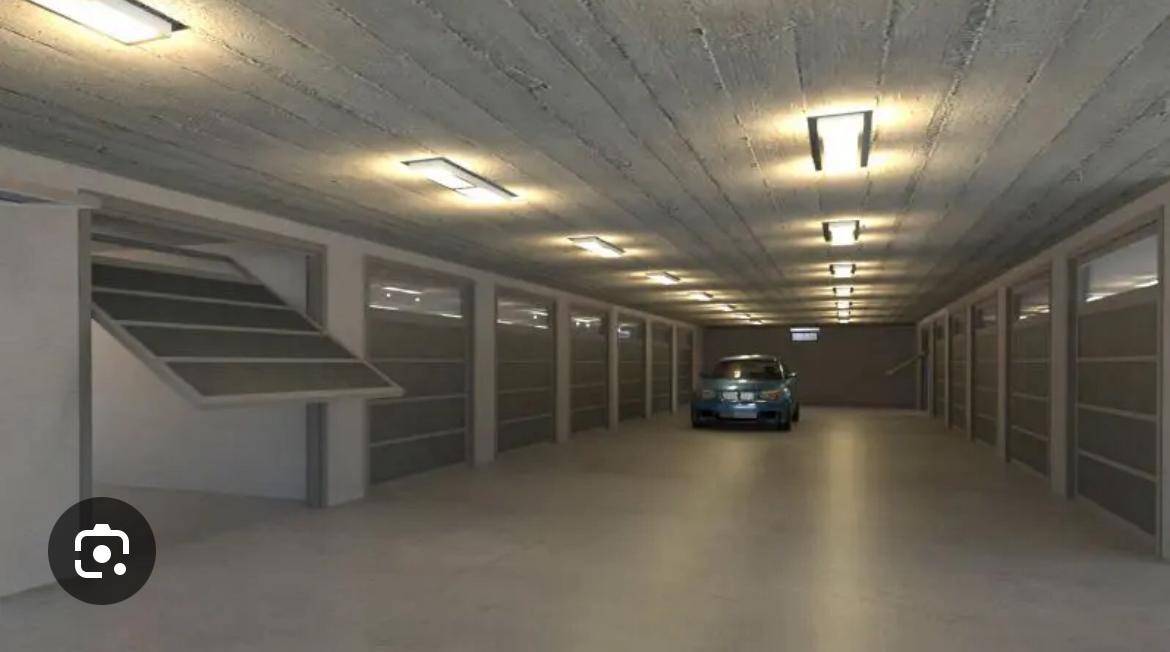 Garage in vendita a Treviso, Centro storico