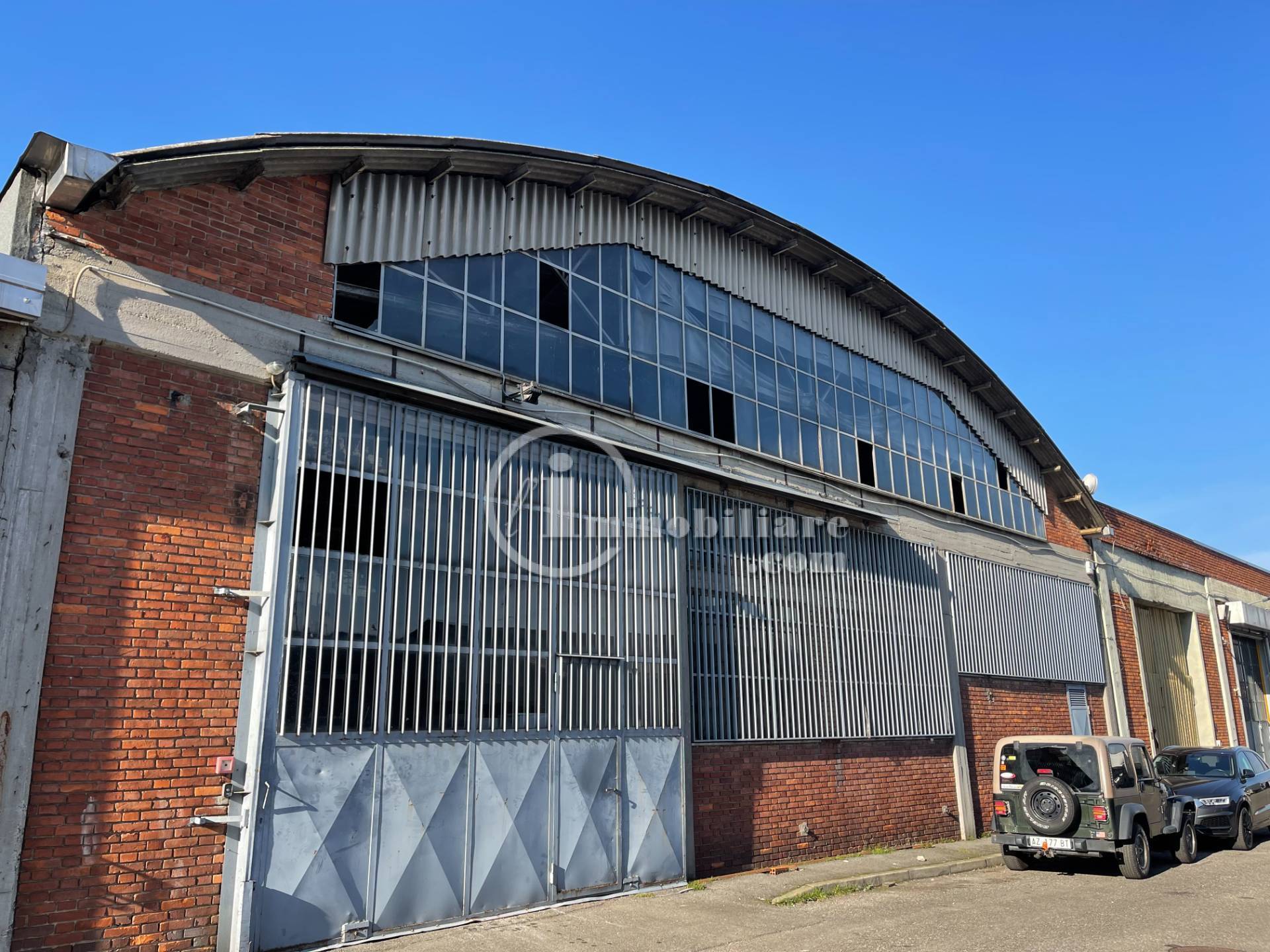Capannone industriale in affitto a Abbiategrasso