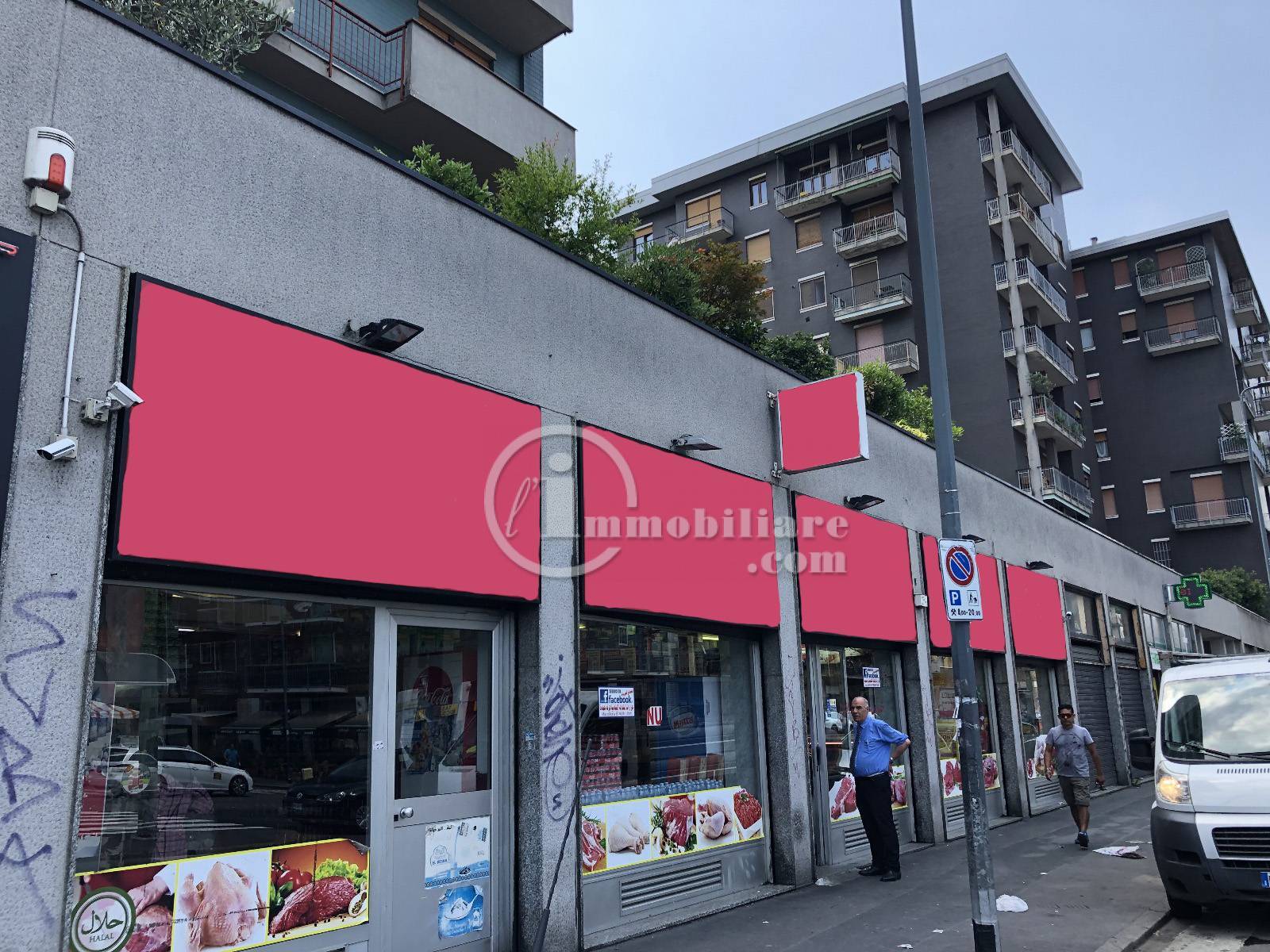 Negozio in vendita a Milano, Giambellino