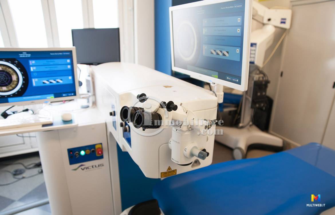 Complesso commerciale in vendita a San Donato Milanese