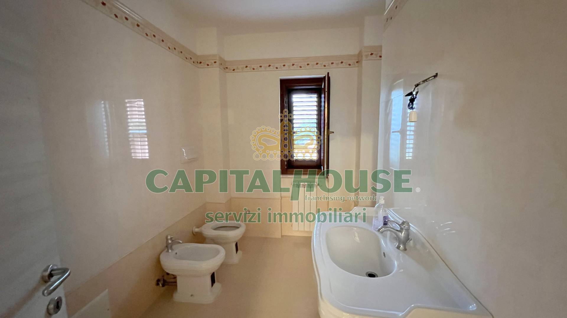 Villa in vendita a Monteforte Irpino, Borgo