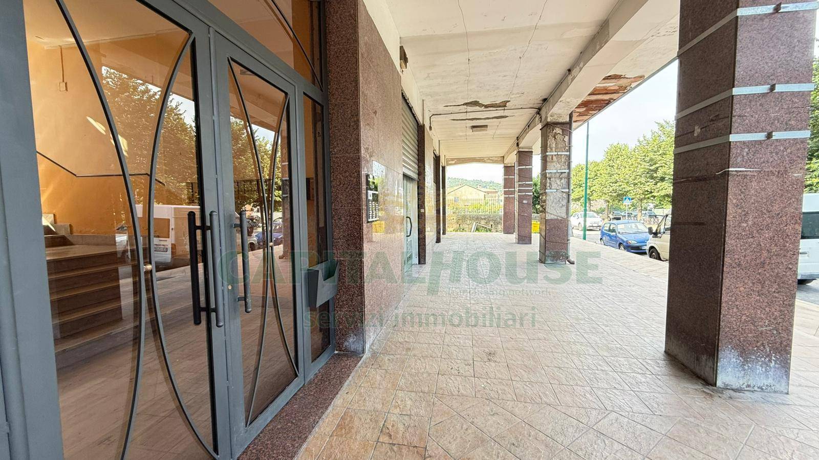 Appartamento in vendita a Contrada