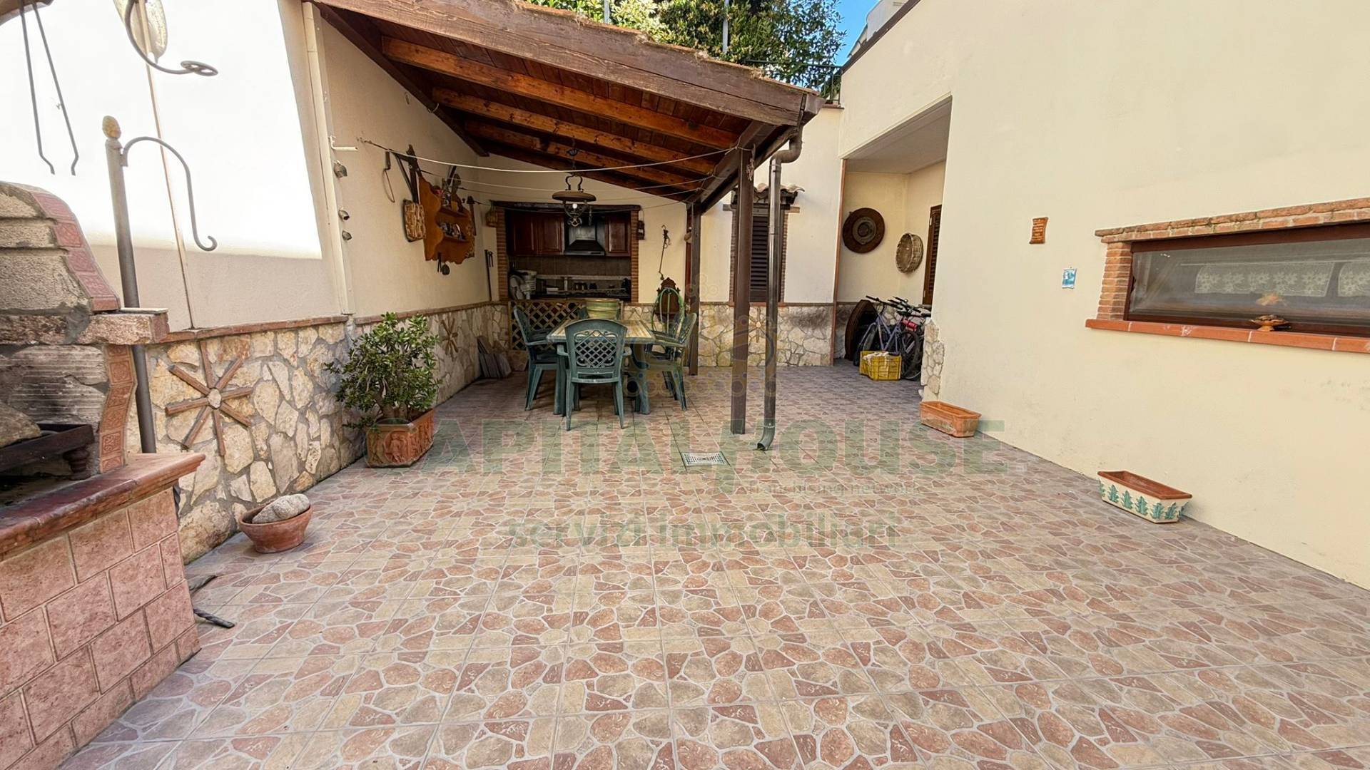 S.Indipendente in vendita a Monteforte Irpino