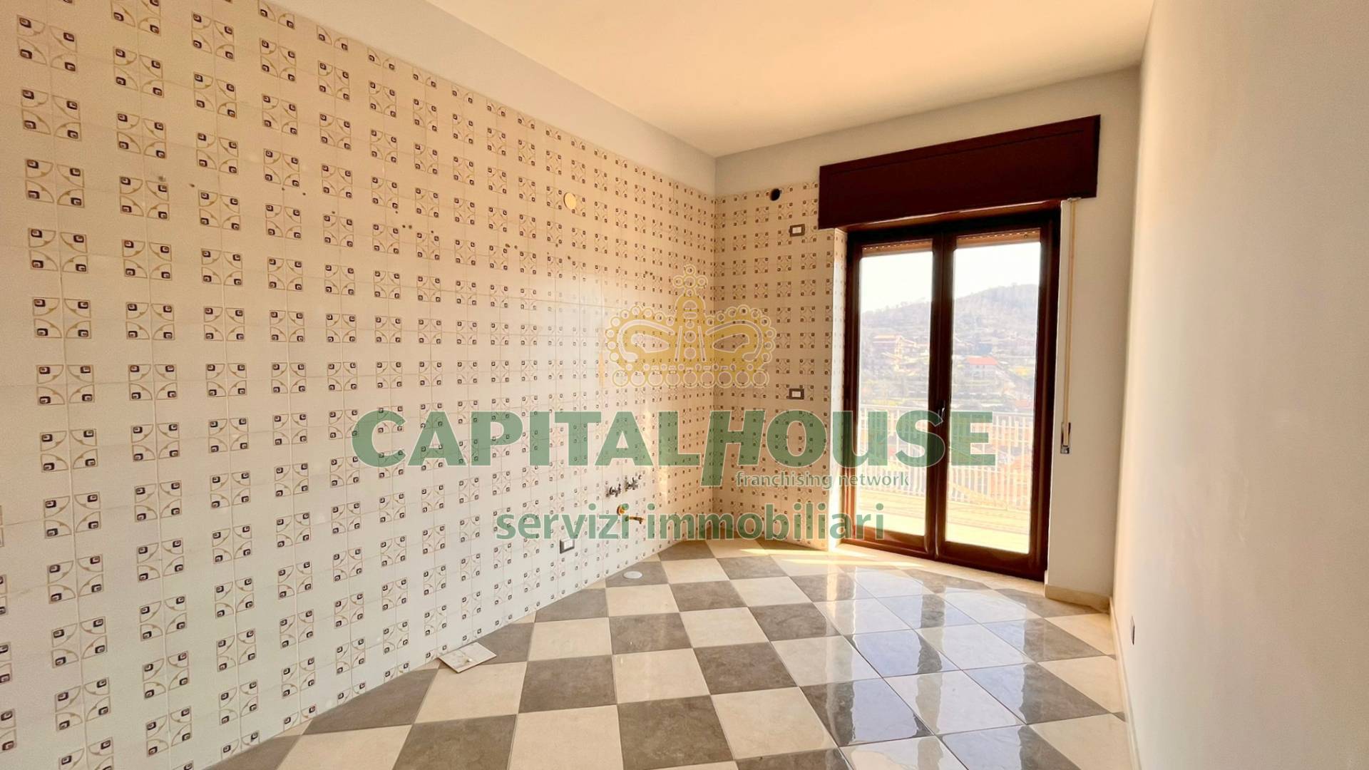 Appartamento in vendita a Contrada