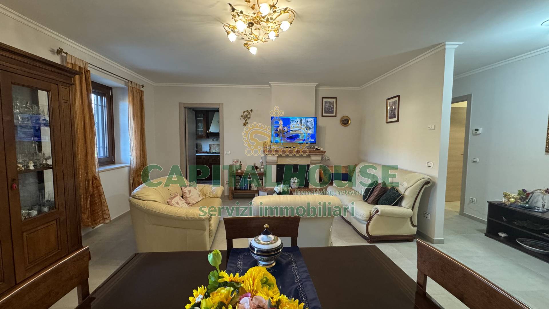 Villa trifamiliare in vendita a Monteforte Irpino