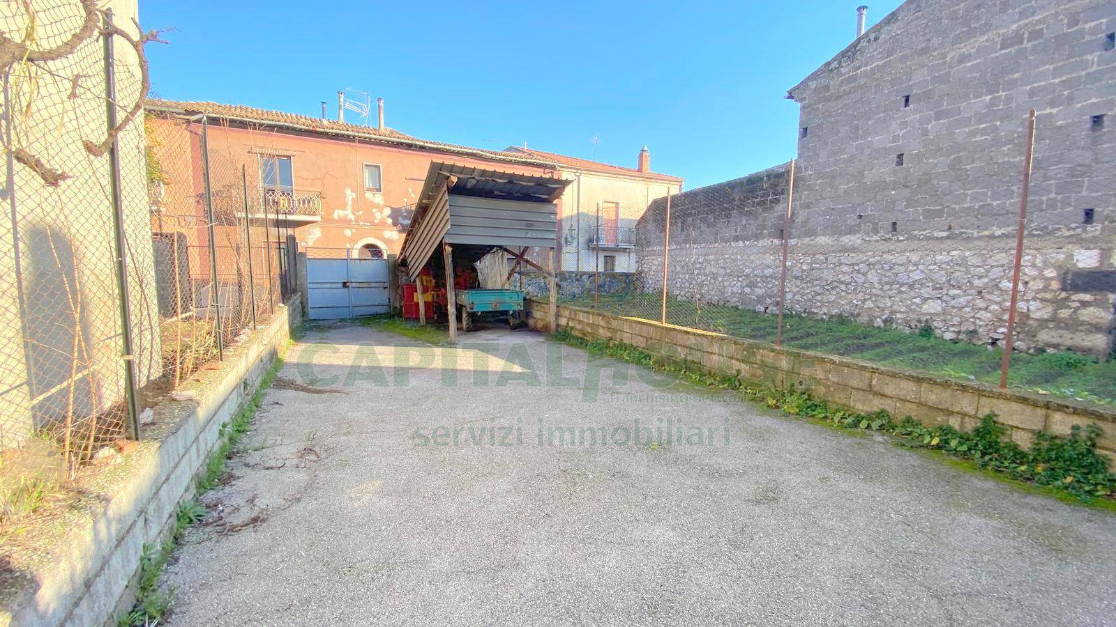 S.Indipendente in vendita a Forino