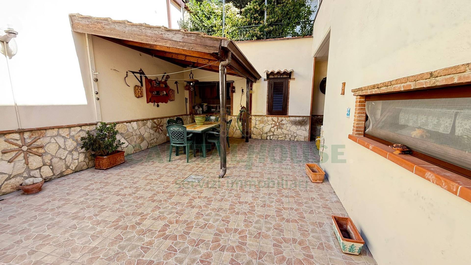 S.Indipendente in vendita a Monteforte Irpino