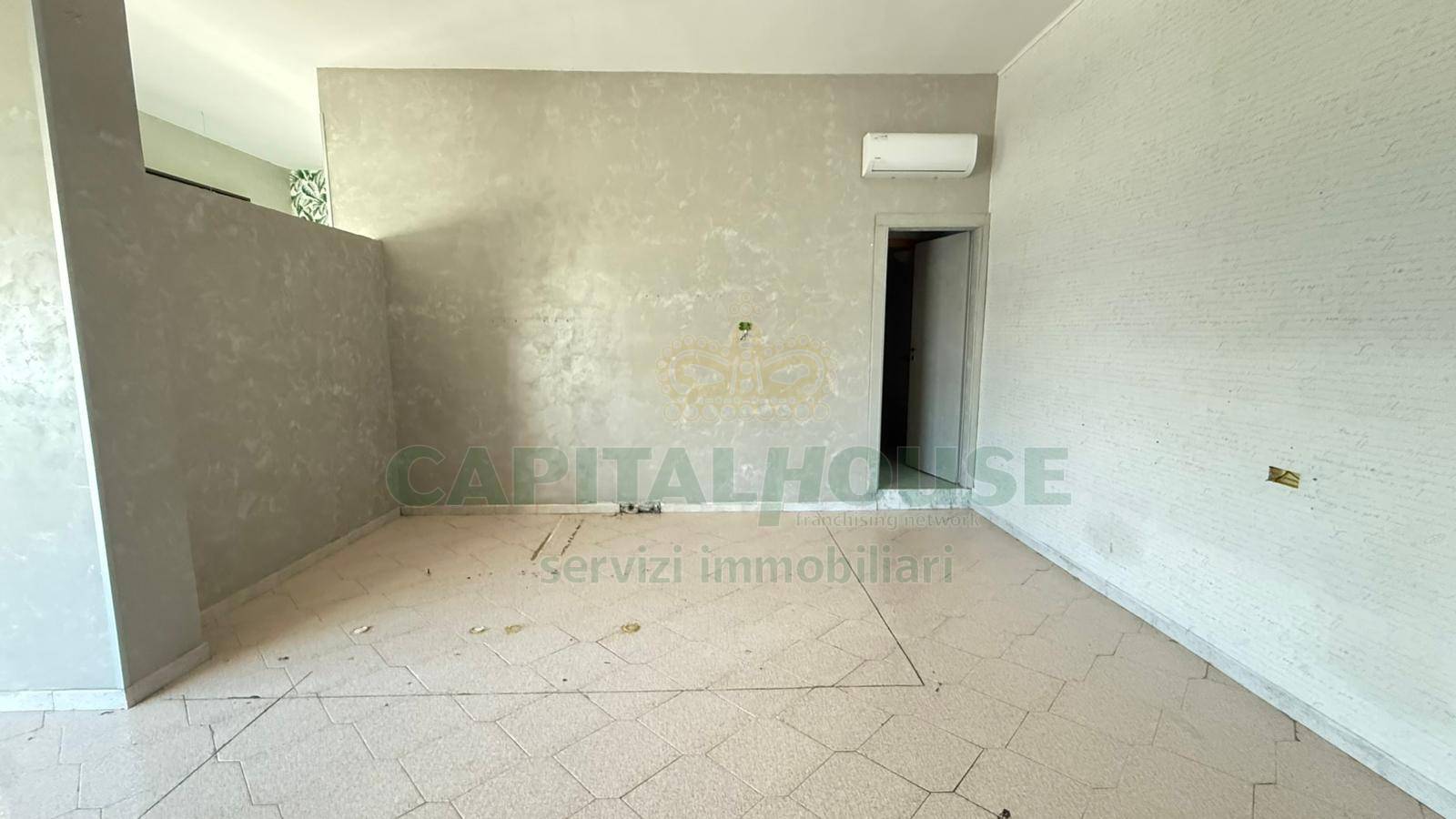 Commerciale in affitto a Monteforte Irpino