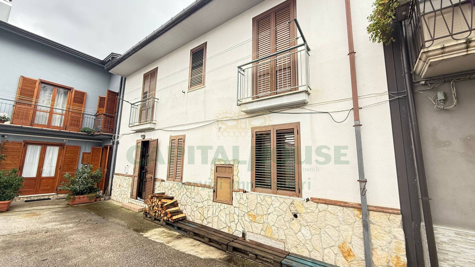 S.Indipendente in vendita a Forino