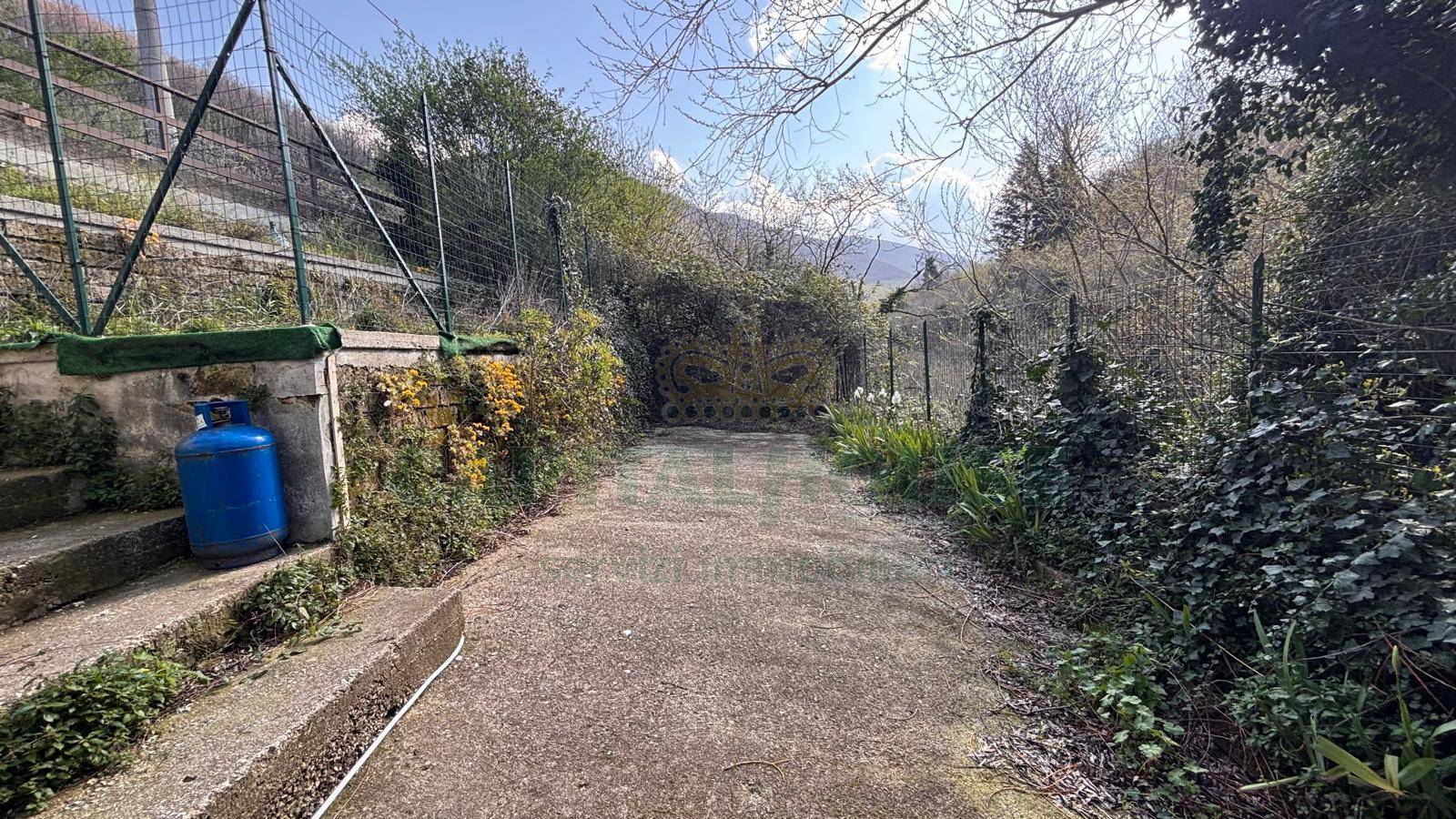 S.Indipendente in vendita a Monteforte Irpino
