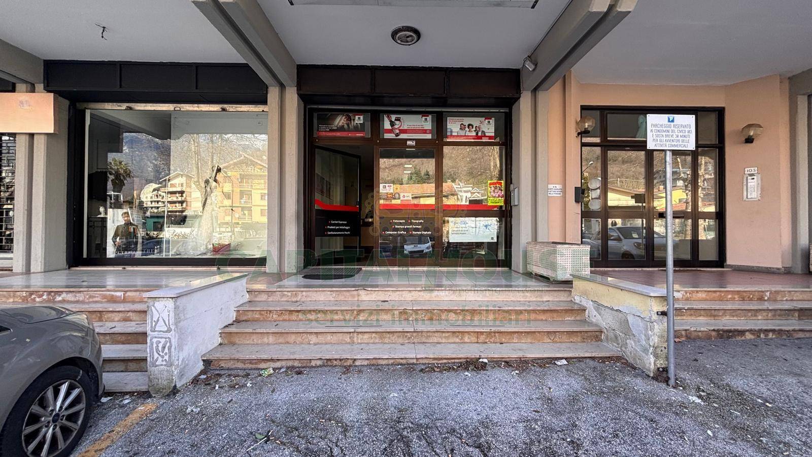 Commerciale in affitto a Monteforte Irpino