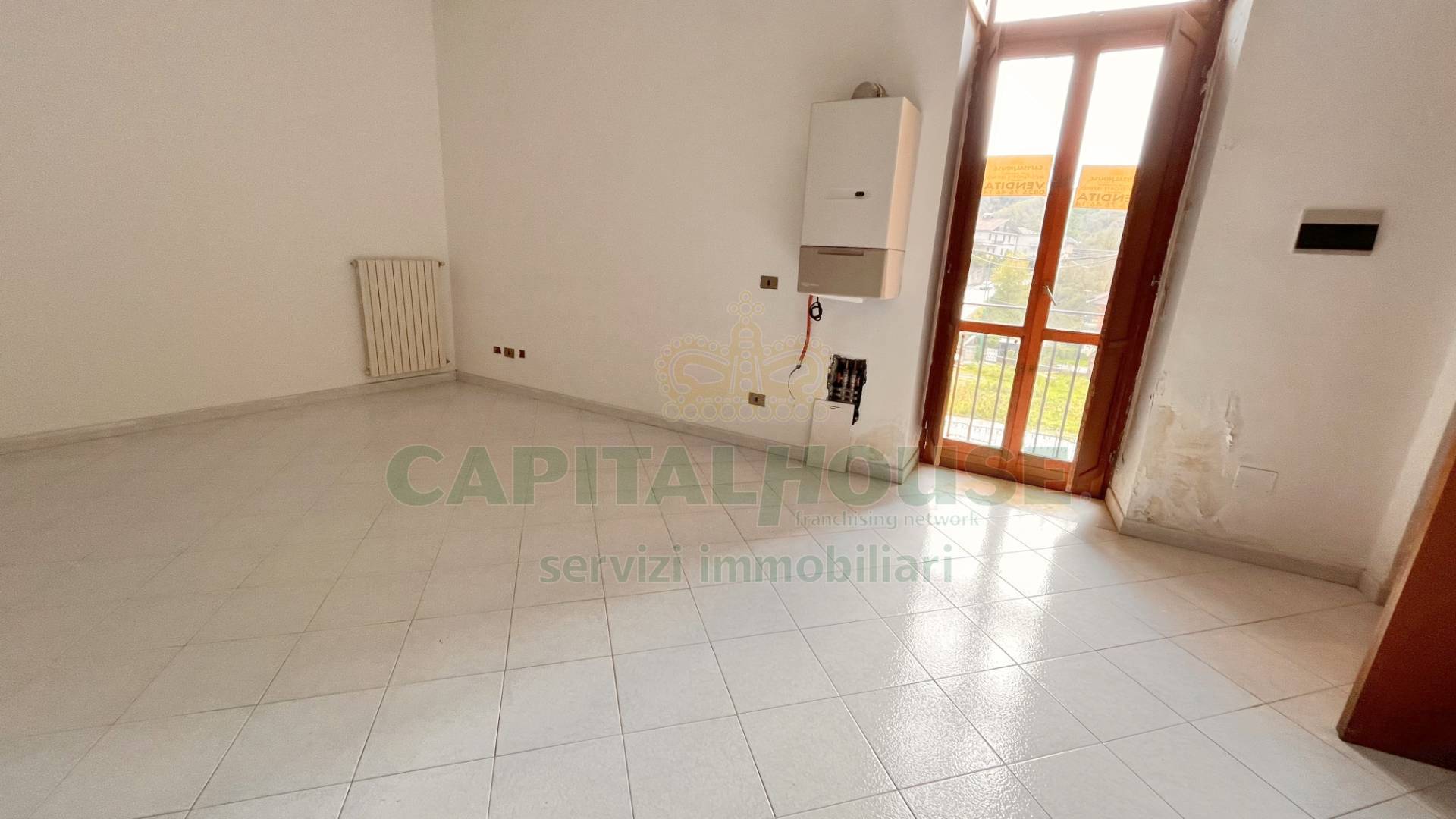 Appartamento in vendita a Contrada