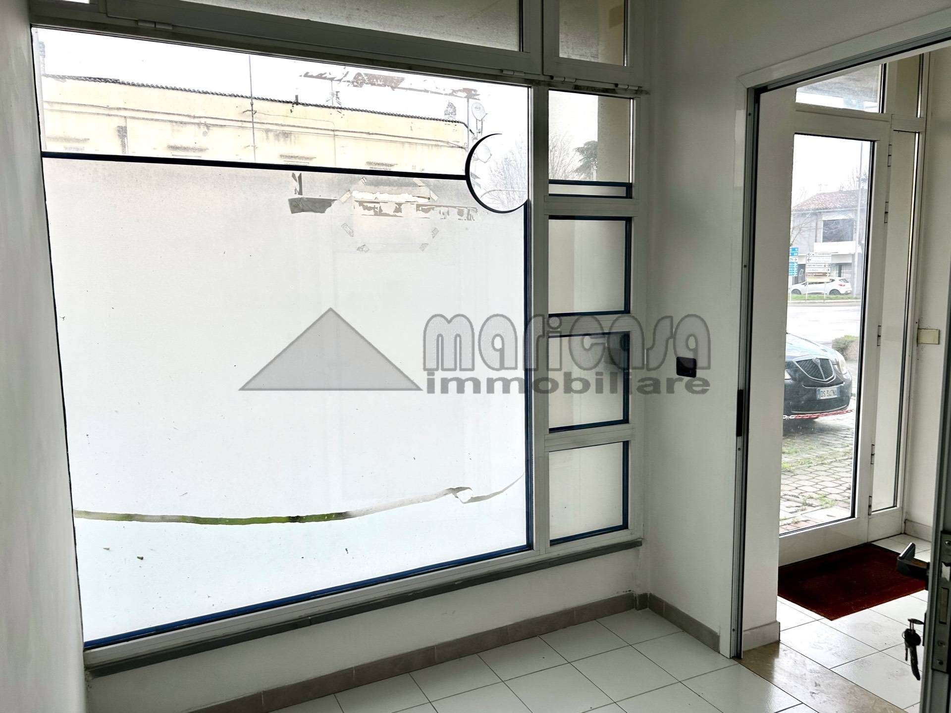 Locale commerciale in vendita a Codigoro