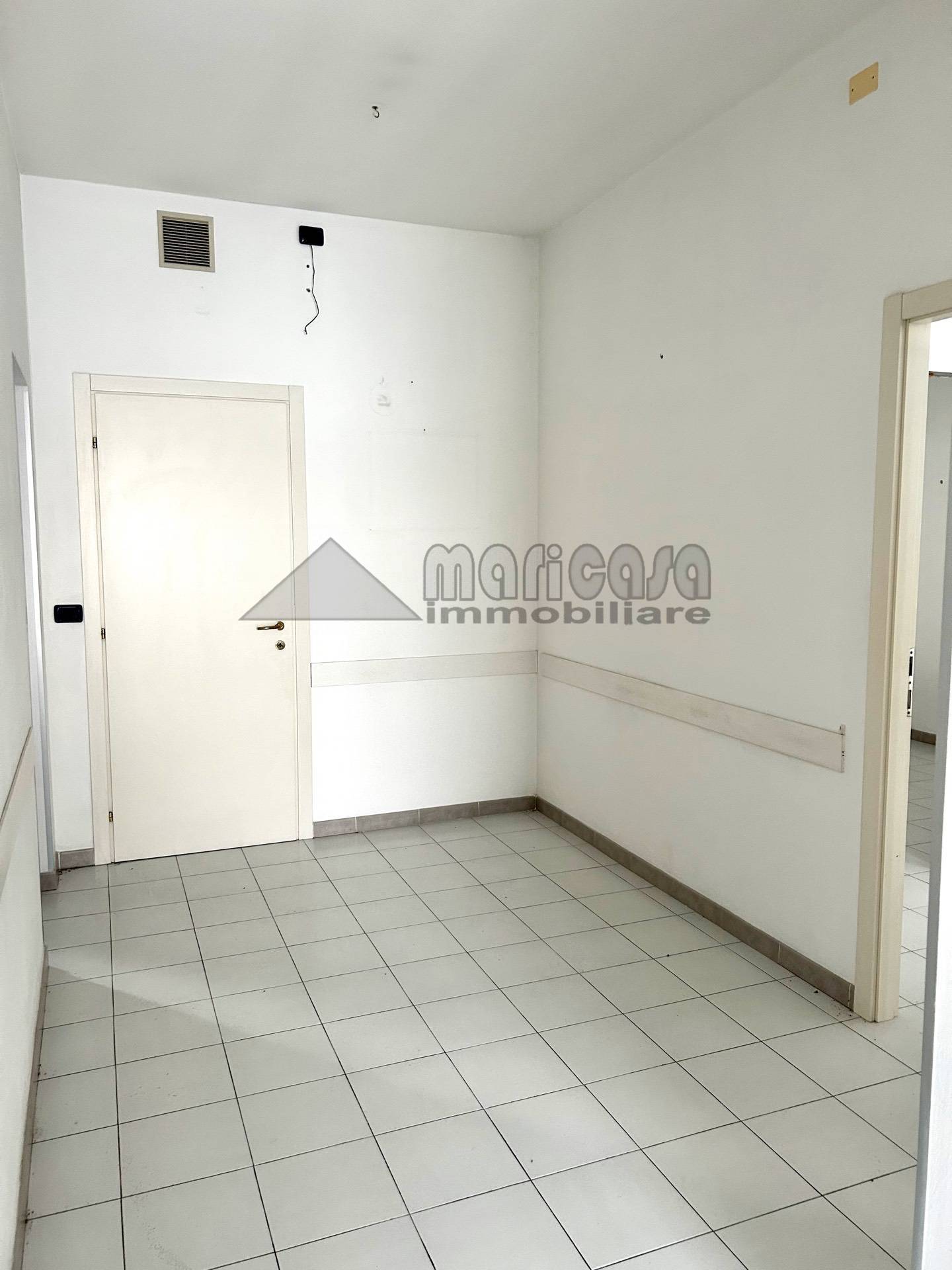 Locale commerciale in affitto a Codigoro