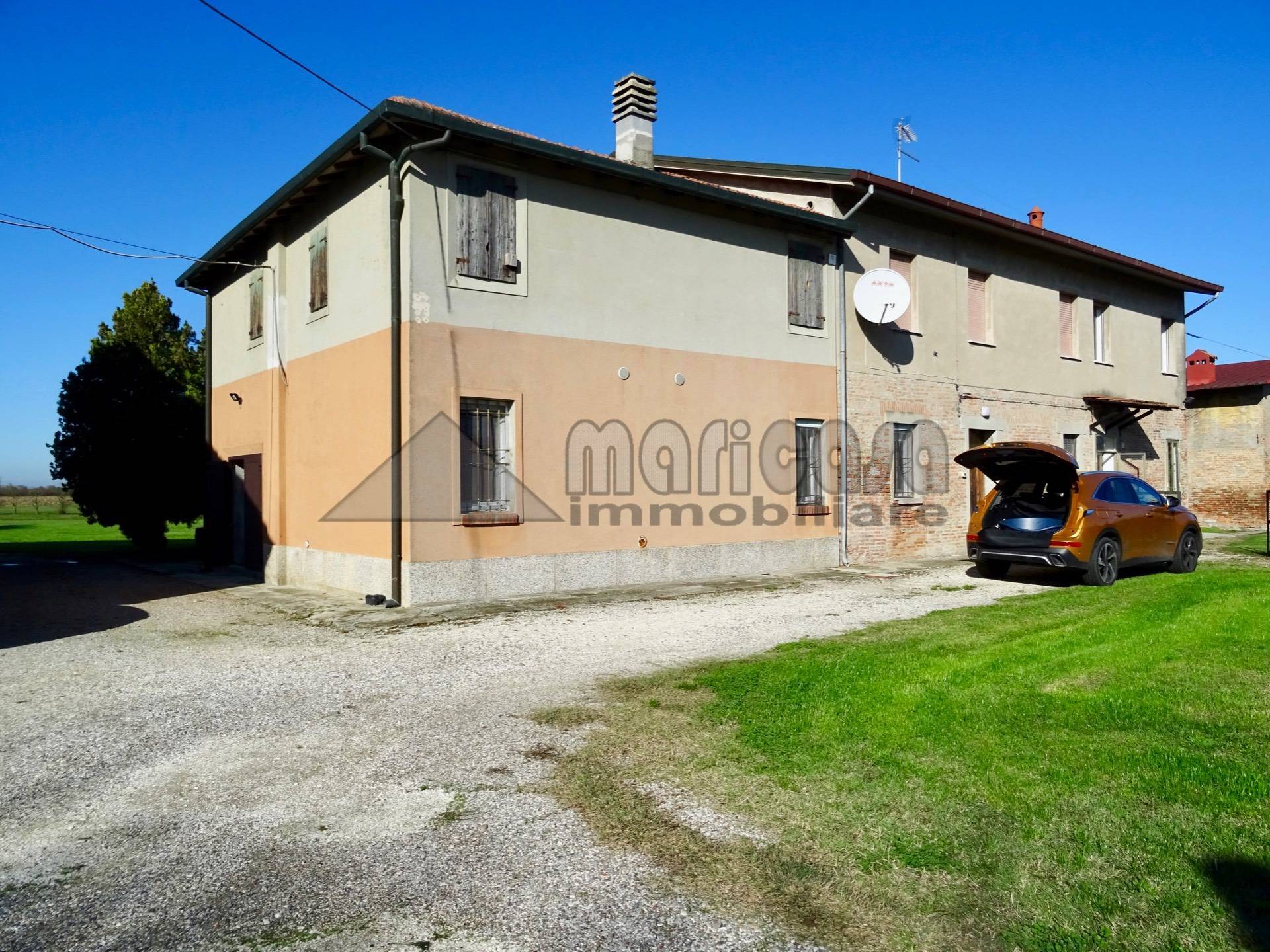 Rustico in vendita a Ferrara, Marrara